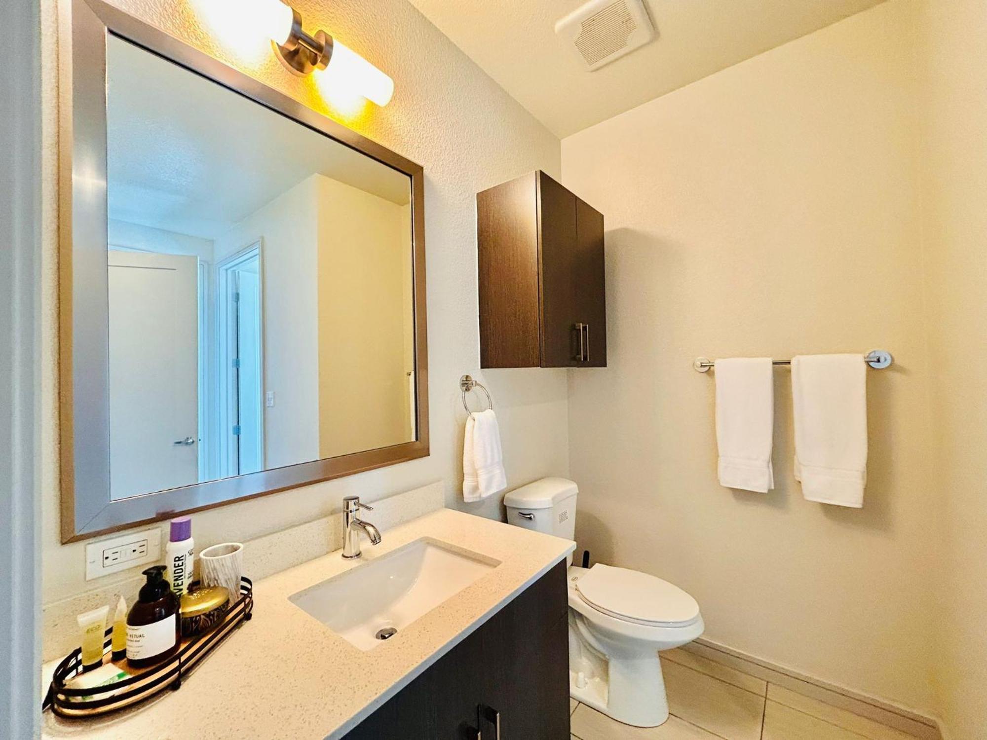 Indulge In Luxury Living 2 Bedroom Gem In The Heart Of Austin With Pool, Gym, And Breathtaking Views Экстерьер фото