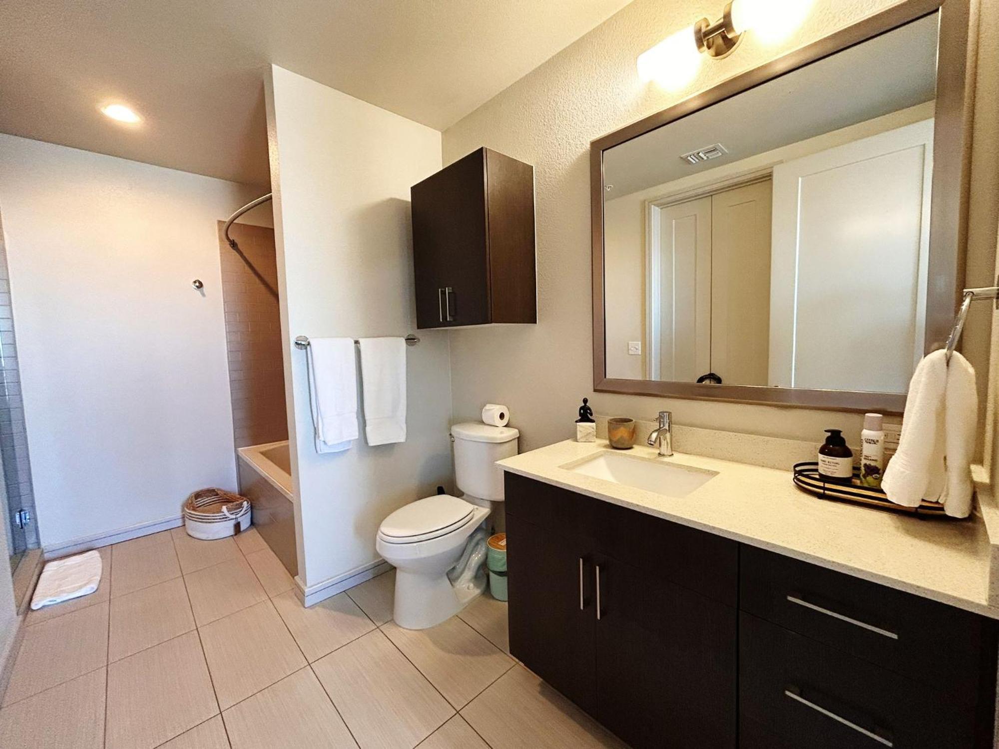 Indulge In Luxury Living 2 Bedroom Gem In The Heart Of Austin With Pool, Gym, And Breathtaking Views Экстерьер фото